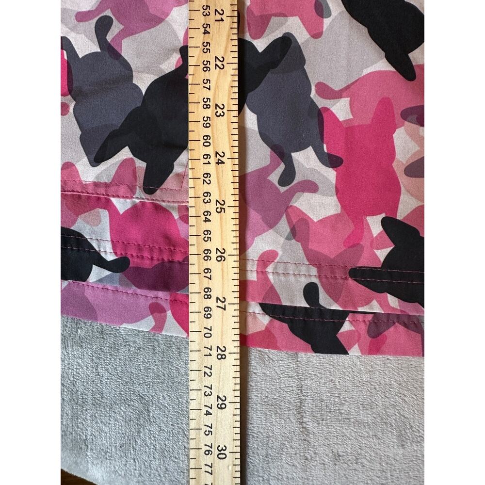 French Bull by Koi Lulu XL Dog Print Camo Frenchie Scrub Top Pink V-Neck - Picture 8 of 8